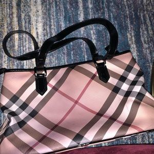 Burberry bag - great condition